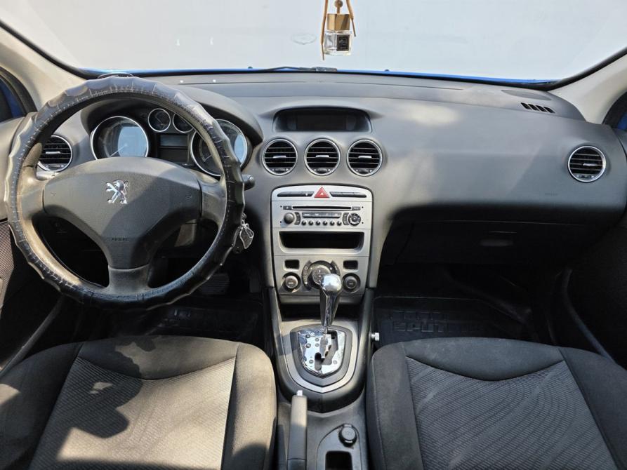 Peugeot 308 I Москва  - изображение 11