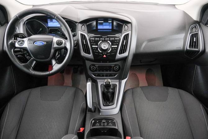 Ford Focus III с пробегом 2012 года, цена 979 000 рублей, 221000 км, седан, Автокод Объявления