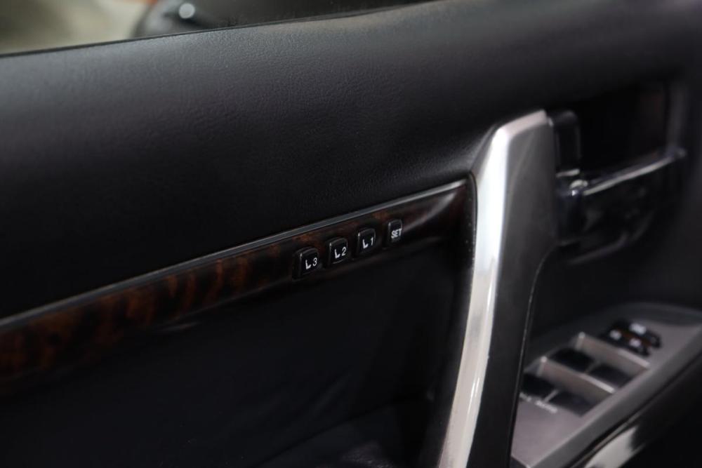 Toyota Land Cruiser 200 Series Рестайлинг 1 Сургут  - изображение 28