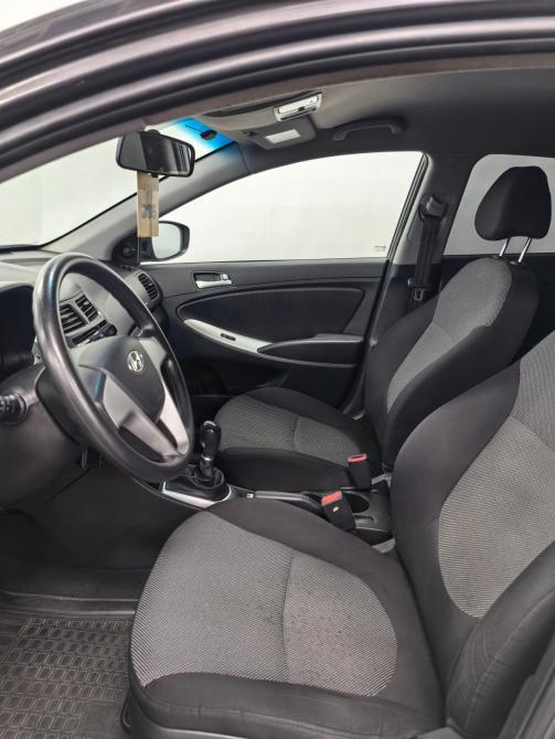 Hyundai Solaris I Санкт-Петербург  - изображение 9