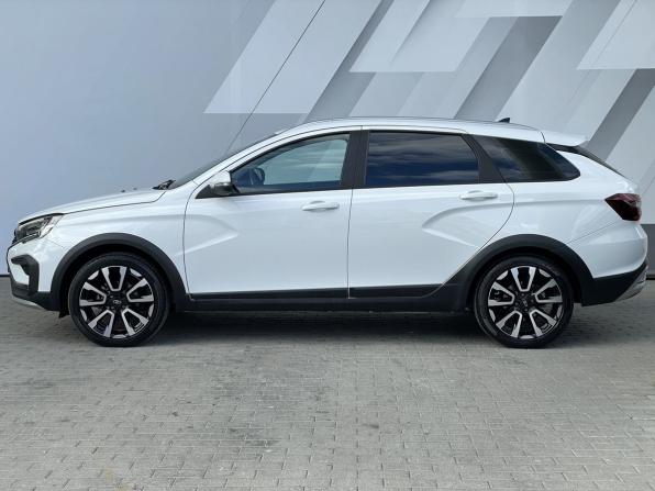 Lada (ВАЗ) Vesta I Рестайлинг (NG) с пробегом 2024 года, цена 1 462 000 рублей, 49285 км, универсал, Автокод Объявления