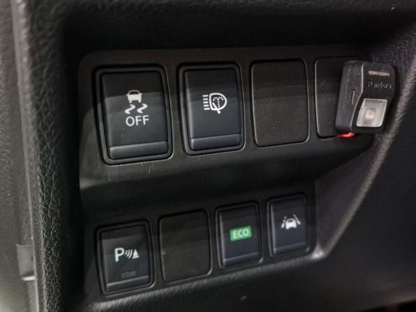 Nissan Qashqai II с пробегом 2014 года, цена 1 220 000 рублей, 180275 км, внедорожник, Автокод Объявления