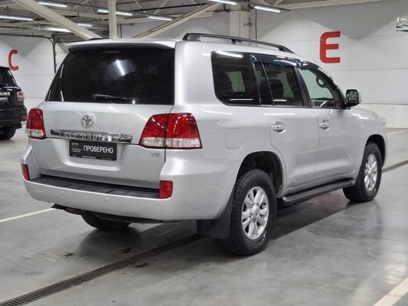 Toyota Land Cruiser 200 Series с пробегом 2008 года, цена 3 160 000 рублей, 247060 км, внедорожник, Автокод Объявления