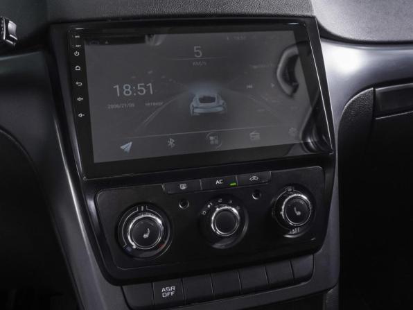 Skoda Yeti I с пробегом 2011 года, цена 689 000 рублей, 214941 км, внедорожник, Автокод Объявления