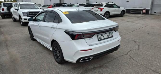 Omoda S5 с пробегом 2024 года, цена 1 390 000 рублей, 15388 км, седан, Автокод Объявления
