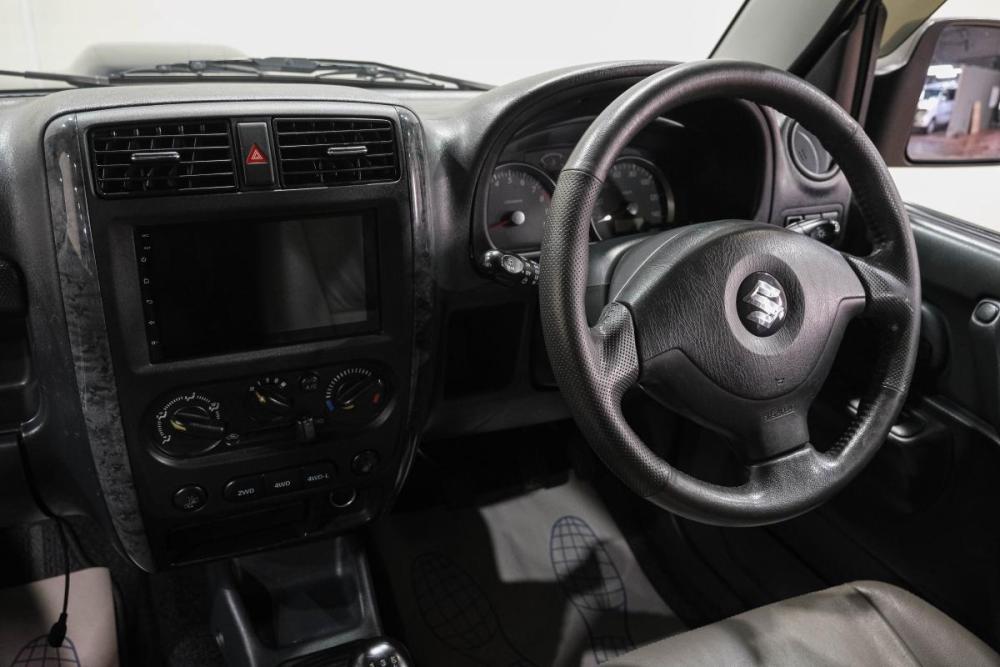 Suzuki Jimny III Рестайлинг 1 Новокузнецк  - изображение 21