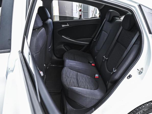 Hyundai Solaris I Рестайлинг с пробегом 2014 года, цена 1 270 000 рублей, 54375 км, седан, Автокод Объявления