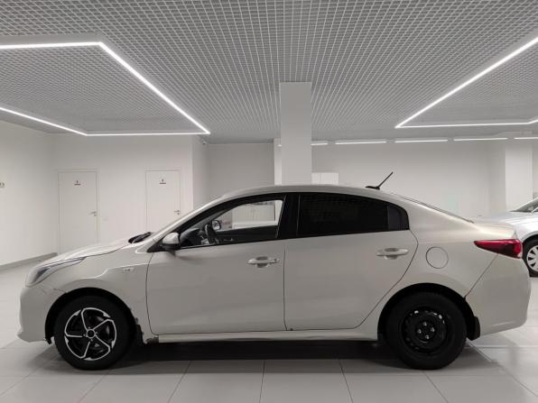 Kia Rio IV с пробегом 2018 года, цена 937 000 рублей, 255790 км, седан, Автокод Объявления