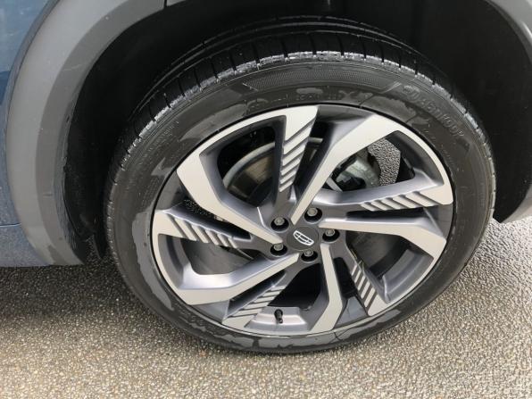 Geely Monjaro I с пробегом 2023 года, цена 3 124 500 рублей, 47565 км, внедорожник, Автокод Объявления