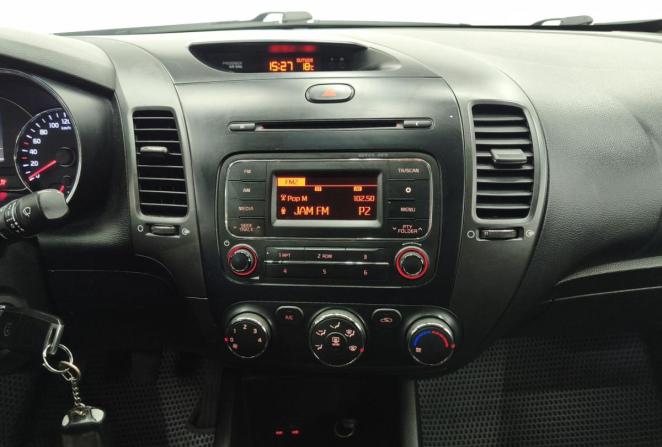 Kia Cerato III с пробегом 2013 года, цена 890 000 рублей, 254230 км, седан, Автокод Объявления