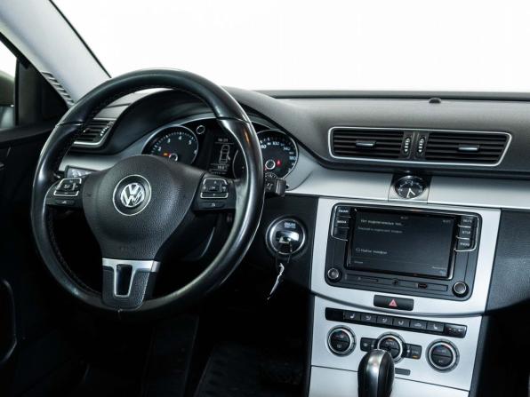 Volkswagen Passat B7 с пробегом 2012 года, цена 880 000 рублей, 279711 км, седан, Автокод Объявления