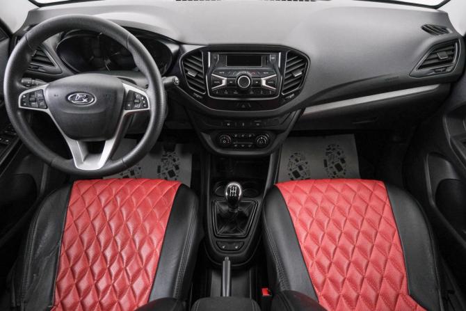 Lada (ВАЗ) Vesta I с пробегом 2019 года, цена 999 000 рублей, 63000 км, седан, Автокод Объявления