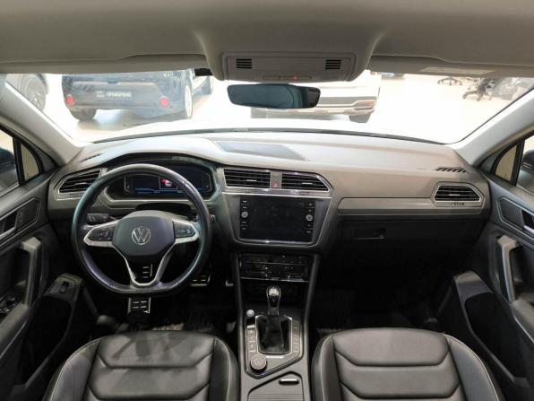 Volkswagen Tiguan II с пробегом 2019 года, цена 3 150 000 рублей, 98979 км, внедорожник, Автокод Объявления