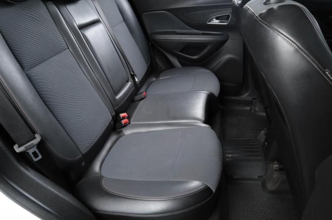Opel Mokka I с пробегом 2014 года, цена 999 000 рублей, 136000 км, внедорожник, Автокод Объявления