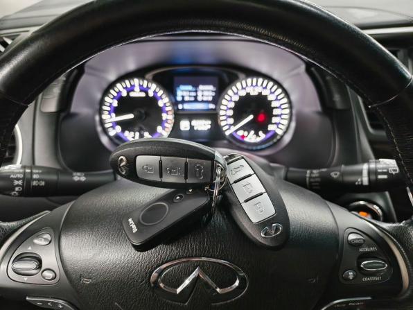 Infiniti QX60 I Рестайлинг с пробегом 2017 года, цена 2 307 000 рублей, 152000 км, внедорожник, Автокод Объявления