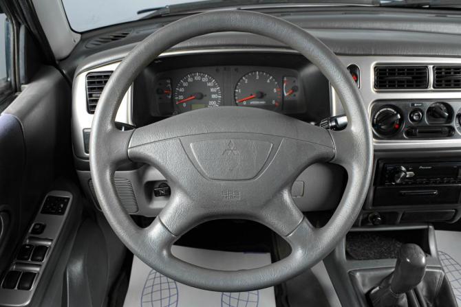 Mitsubishi Pajero Sport I Рестайлинг с пробегом 2007 года, цена 1 049 000 рублей, 354000 км, внедорожник, Автокод Объявления