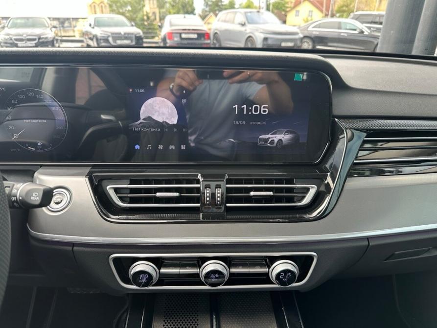 Hongqi HS5 I Рестайлинг Сочи  - изображение 10
