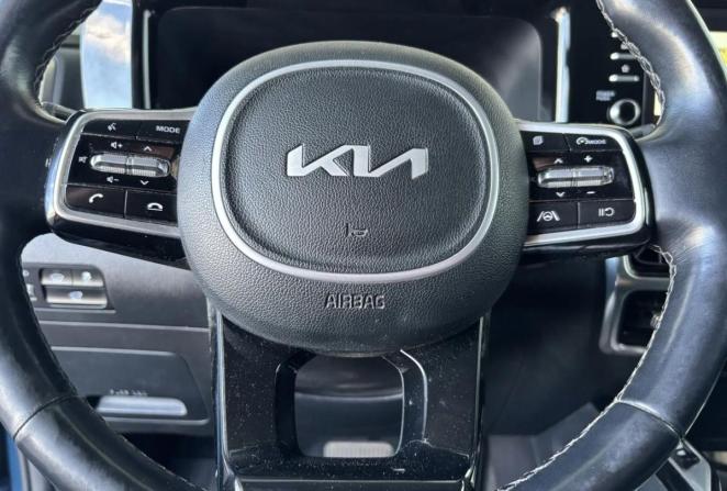 Kia Sorento IV с пробегом 2022 года, цена 4 350 000 рублей, 82579 км, внедорожник, Автокод Объявления
