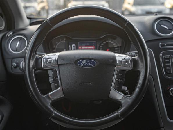Ford Mondeo IV Рестайлинг с пробегом 2013 года, цена 549 000 рублей, 220632 км, седан, Автокод Объявления