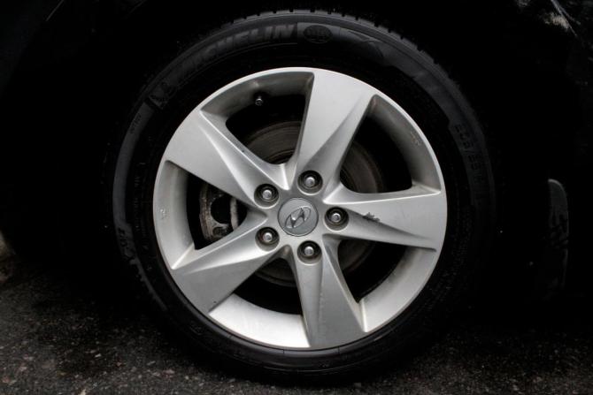 Hyundai Elantra V (MD) Рестайлинг с пробегом 2013 года, цена 1 230 000 рублей, 173641 км, седан, Автокод Объявления