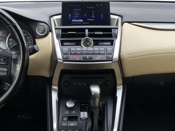 Lexus NX I с пробегом 2016 года, цена 2 900 000 рублей, 80266 км, внедорожник, Автокод Объявления