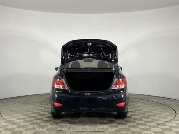 Hyundai Solaris I с пробегом 2011 года, цена 650 000 рублей, 166365 км, седан, Автокод Объявления