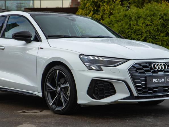 Audi A3 IV (8Y) с пробегом 2020 года, цена 2 848 000 рублей, 75066 км, хэтчбек, Автокод Объявления
