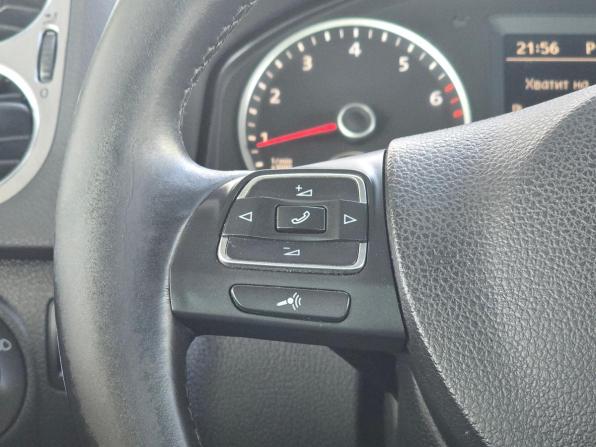 Volkswagen Tiguan I с пробегом 2010 года, цена 1 299 000 рублей, 177000 км, внедорожник, Автокод Объявления