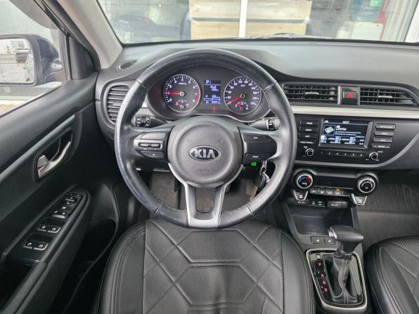 Kia Rio IV с пробегом 2018 года, цена 1 379 000 рублей, 103350 км, седан, Автокод Объявления