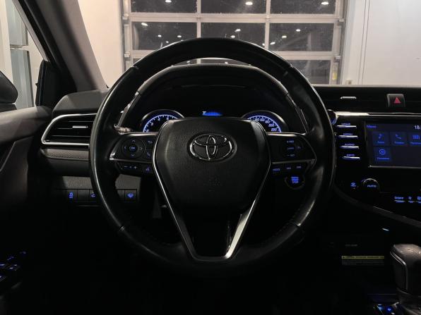 Toyota Camry VIII (XV70) с пробегом 2018 года, цена 2 700 000 рублей, 179622 км, седан, Автокод Объявления