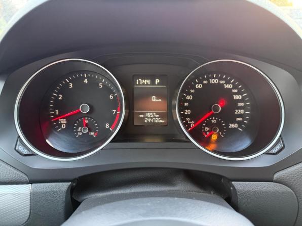 Volkswagen Jetta VI Рестайлинг с пробегом 2014 года, цена 890 000 рублей, 244500 км, седан, Автокод Объявления
