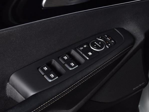 Kia Sorento III Prime Рестайлинг с пробегом 2018 года, цена 2 799 999 рублей, 120798 км, внедорожник, Автокод Объявления