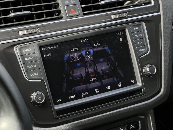 Volkswagen Tiguan II с пробегом 2017 года, цена 2 290 000 рублей, 179124 км, внедорожник, Автокод Объявления