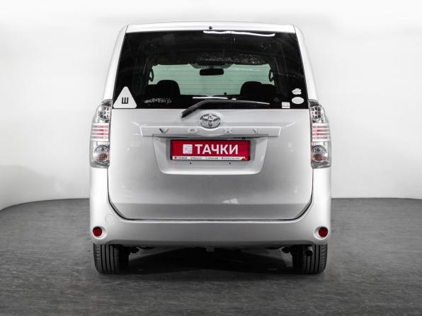 Toyota Voxy II (R70) с пробегом 2008 года, цена 1 275 000 рублей, 187315 км, минивэн, Автокод Объявления