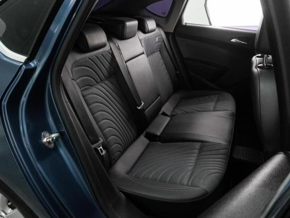 Opel Astra J Рестайлинг с пробегом 2013 года, цена 939 000 рублей, 163207 км, седан, Автокод Объявления