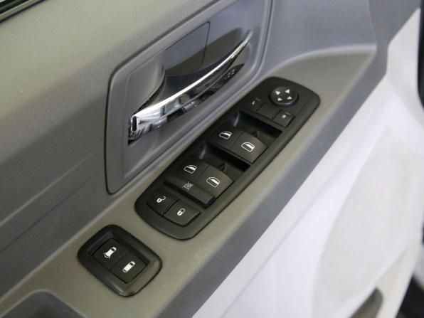 Chrysler Town &amp; Country V с пробегом 2008 года, цена 825 000 рублей, 260000 км, минивэн, Автокод Объявления
