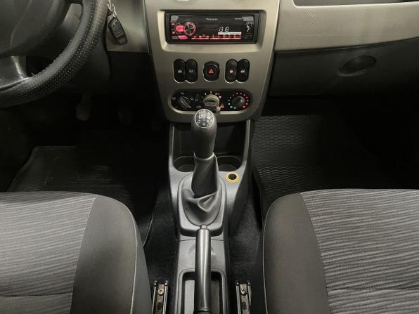 Renault Sandero I с пробегом 2011 года, цена 579 000 рублей, 212765 км, хэтчбек, Автокод Объявления