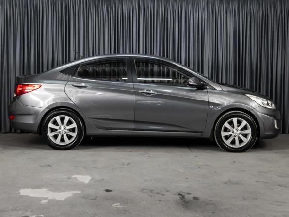Hyundai Solaris I с пробегом 2013 года, цена 1 060 000 рублей, 123985 км, седан, Автокод Объявления