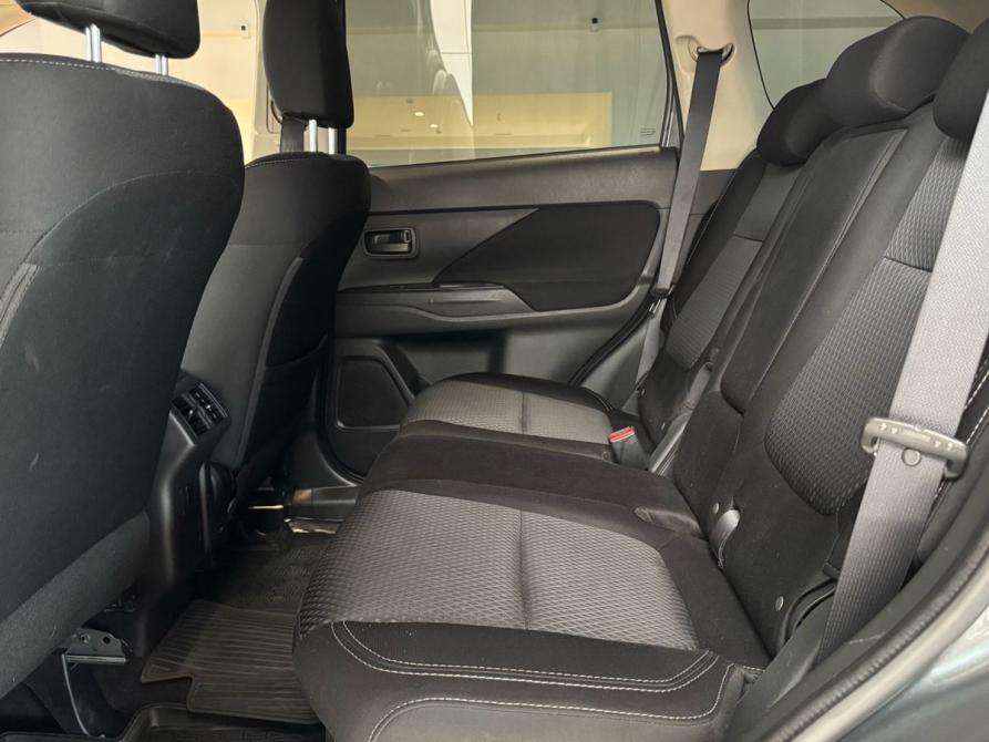 Mitsubishi Outlander III Рестайлинг 3 Челябинск  - изображение 32
