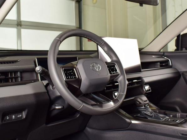 Toyota RAV4 VI (XA60) с пробегом 2025 года, цена 3 999 995 рублей, 40 км, внедорожник, Автокод Объявления
