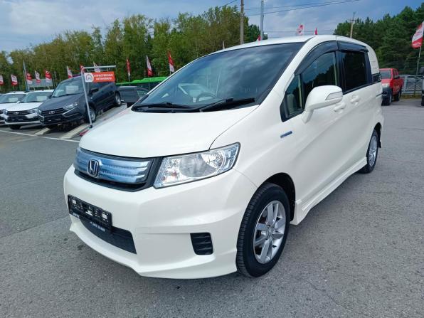 Honda Freed I Рестайлинг с пробегом 2012 года, цена 1 099 995 рублей, 144906 км, компактвэн, Автокод Объявления