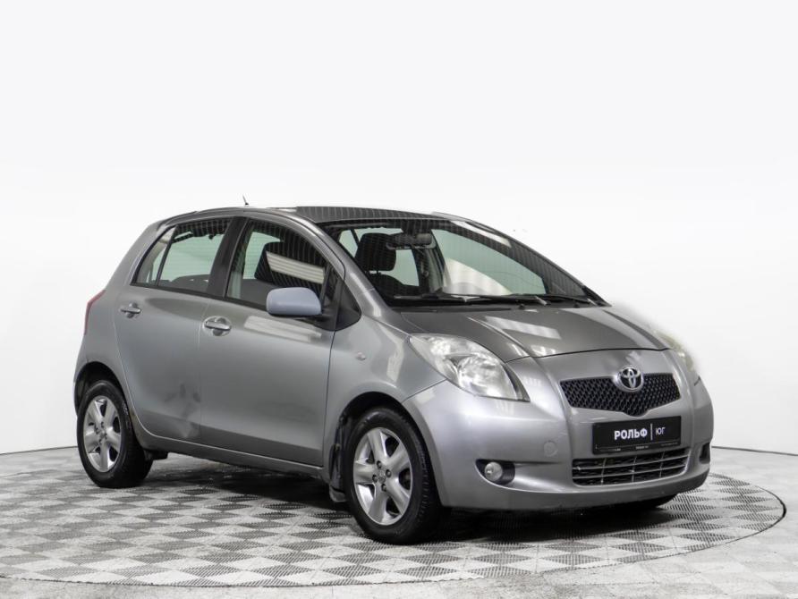 Toyota Yaris II Москва  - изображение 2
