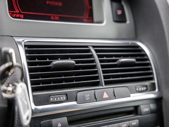 Audi Q7 I (4L) с пробегом 2008 года, цена 1 474 000 рублей, 225281 км, внедорожник, Автокод Объявления