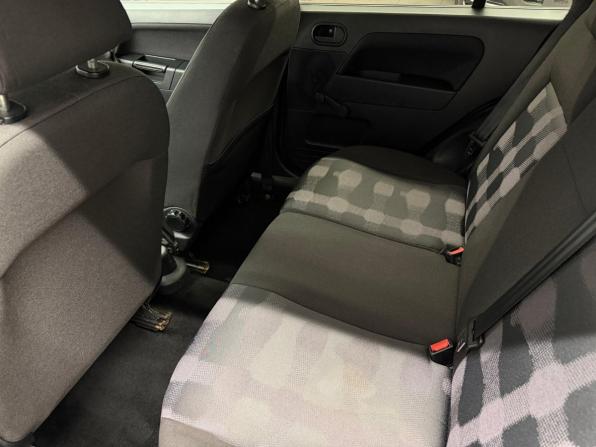 Ford Fusion I Рестайлинг с пробегом 2007 года, цена 363 000 рублей, 160074 км, хэтчбек, Автокод Объявления
