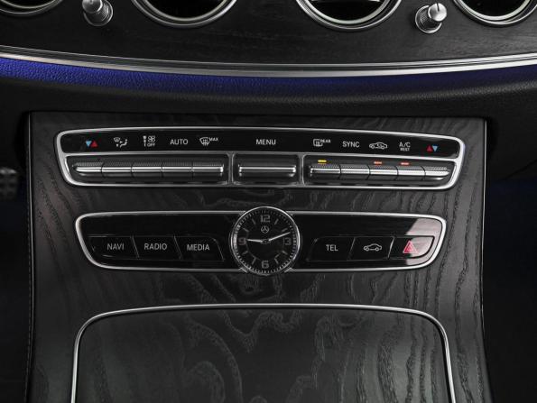 Mercedes-Benz E-Класс V (W213 S213 C238) с пробегом 2019 года, цена 3 449 000 рублей, 146720 км, седан, Автокод Объявления