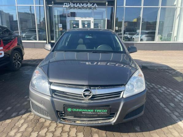 Opel Astra H Рестайлинг с пробегом 2011 года, цена 350 000 рублей, 260651 км, седан, Автокод Объявления