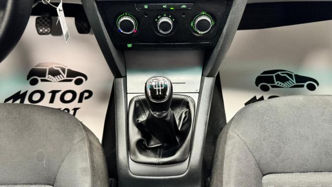 Skoda Octavia II (A5) Рестайлинг с пробегом 2011 года, цена 570 000 рублей, 191582 км, лифтбек, Автокод Объявления