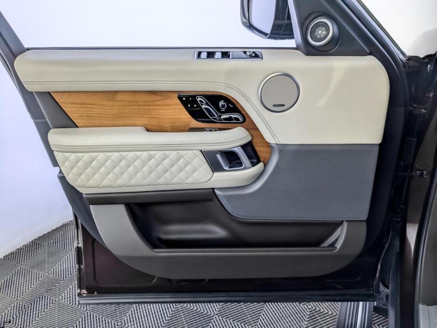 Land Rover Range Rover IV Рестайлинг Москва  - изображение 19