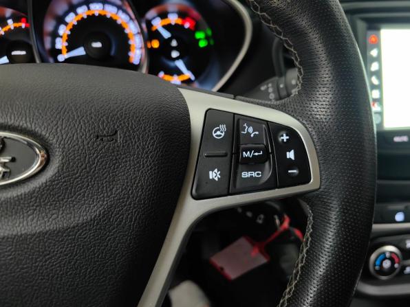 Lada (ВАЗ) Vesta I с пробегом 2021 года, цена 1 348 000 рублей, 40315 км, универсал, Автокод Объявления