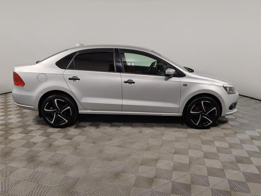 Volkswagen Polo V Москва  - изображение 4